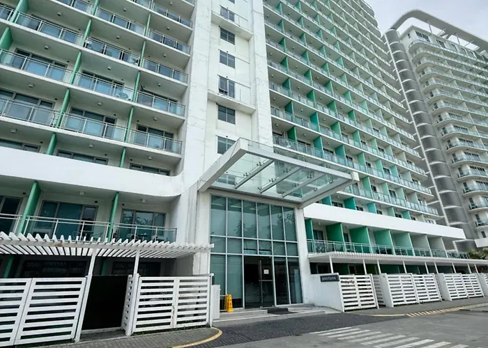 Azure Beachview Near Naia Airport Aparthotel Manila